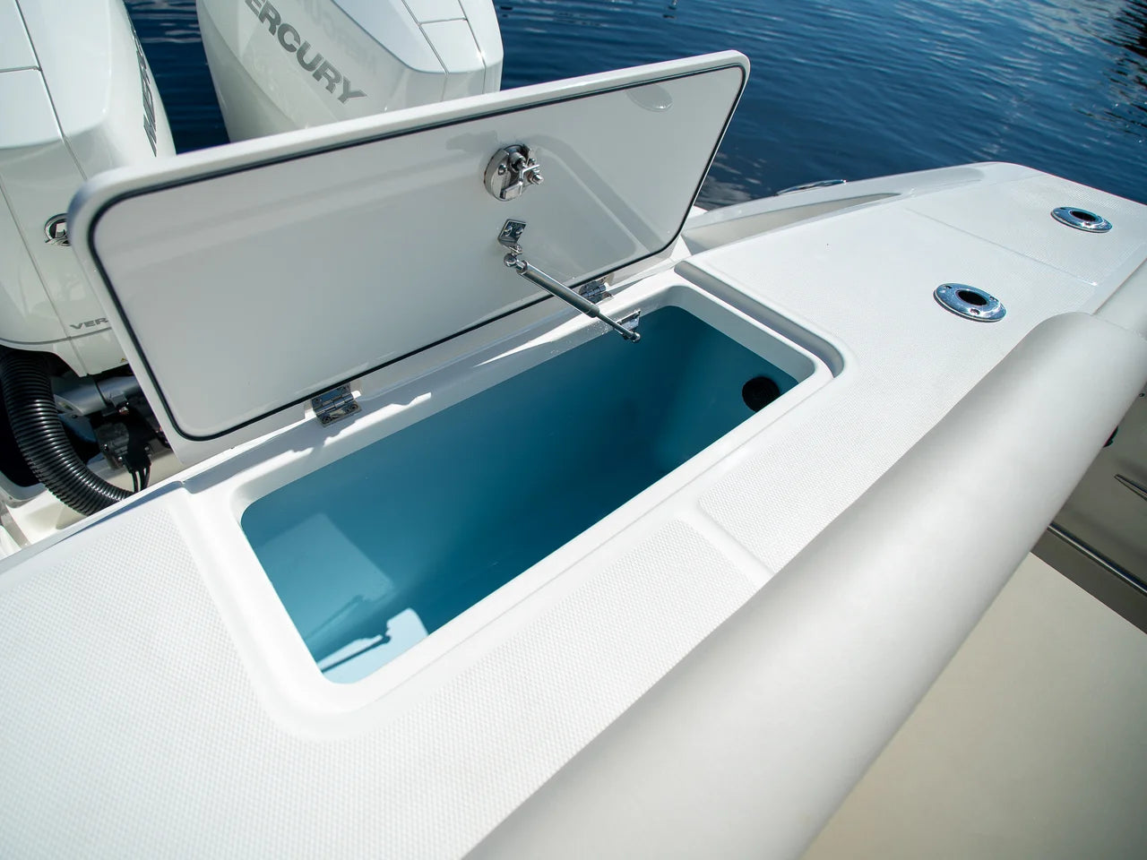 2026 Boston Whaler 330 Outrage 33.0 feet, Fort Myers, FL #7