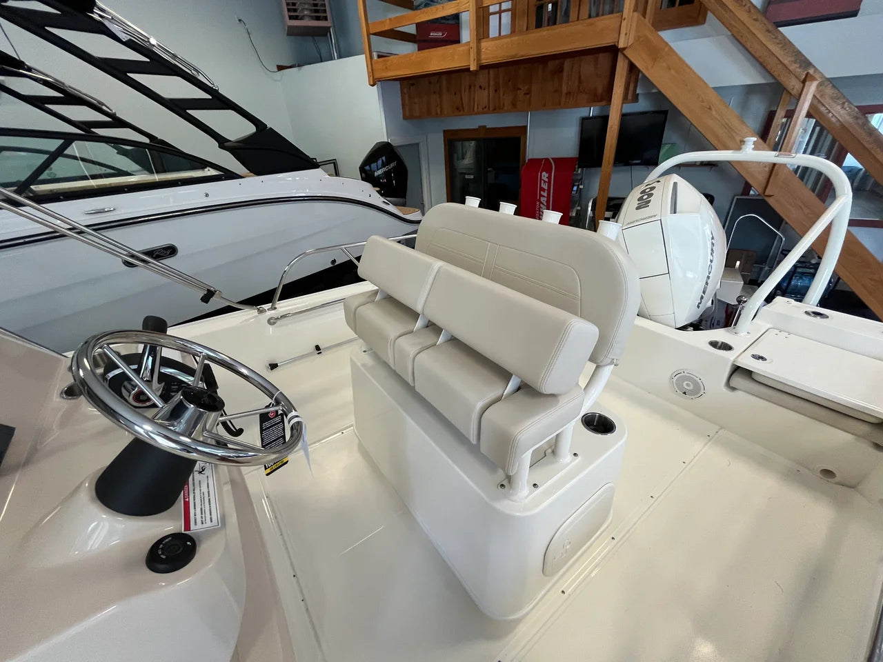 2026 Boston Whaler 210 Montauk 21.0 feet, Wakefield, RI #6