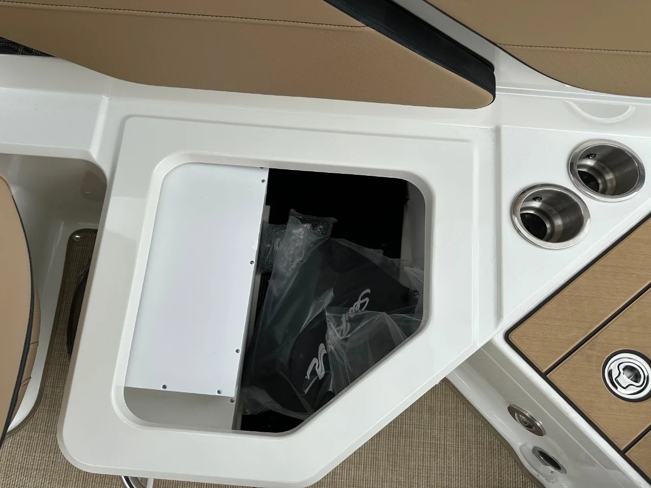 2027 Sea Ray SPX 210 Outboard 21.0 feet, Clearwater, Florida #23