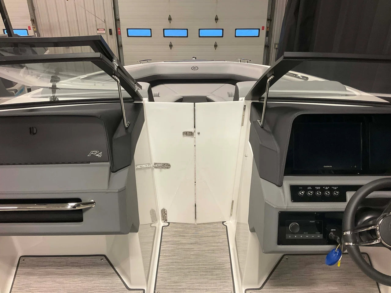 2026 Cobalt R4 Outboard 24.0 feet, Crosslake, Minnesota #26