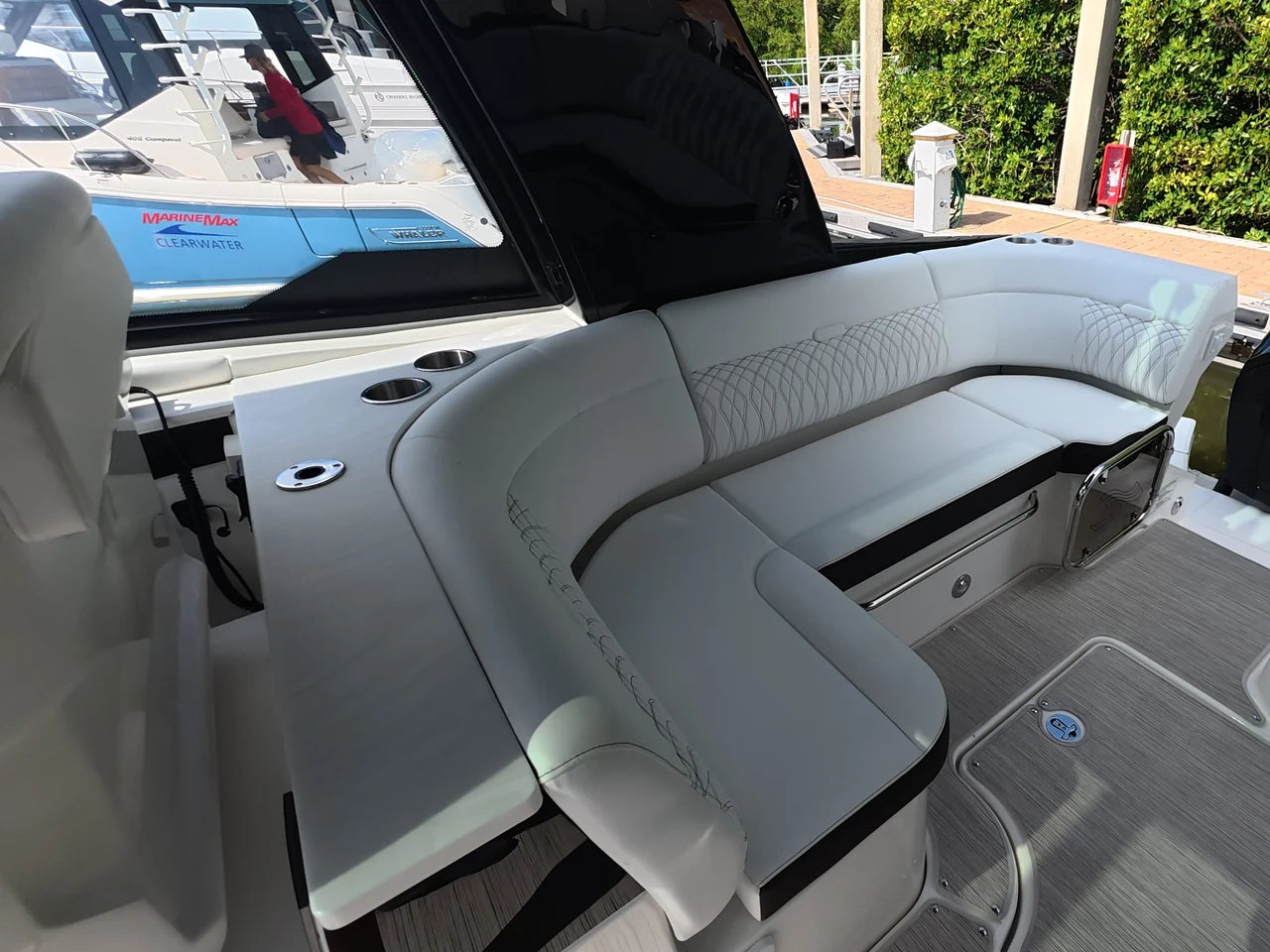2026 Sea Ray Sundancer 370 Outboard 37.0 feet, Cumming, Georgia #9