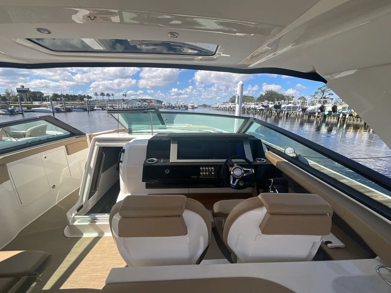 2026 Sea Ray SLX 400 Outboard 40.0 feet, Jacksonville Beach, Florida #9