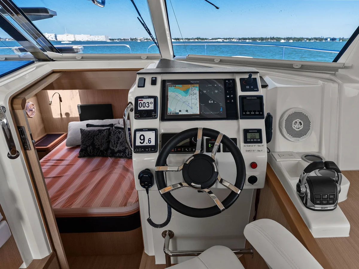 2017 Aquila 44 YACHT 44.0 feet, St Petersburg, FL #52