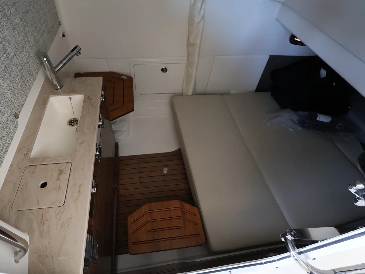 2026 Boston Whaler 360 Outrage 36.0 feet, Naples, Florida #34