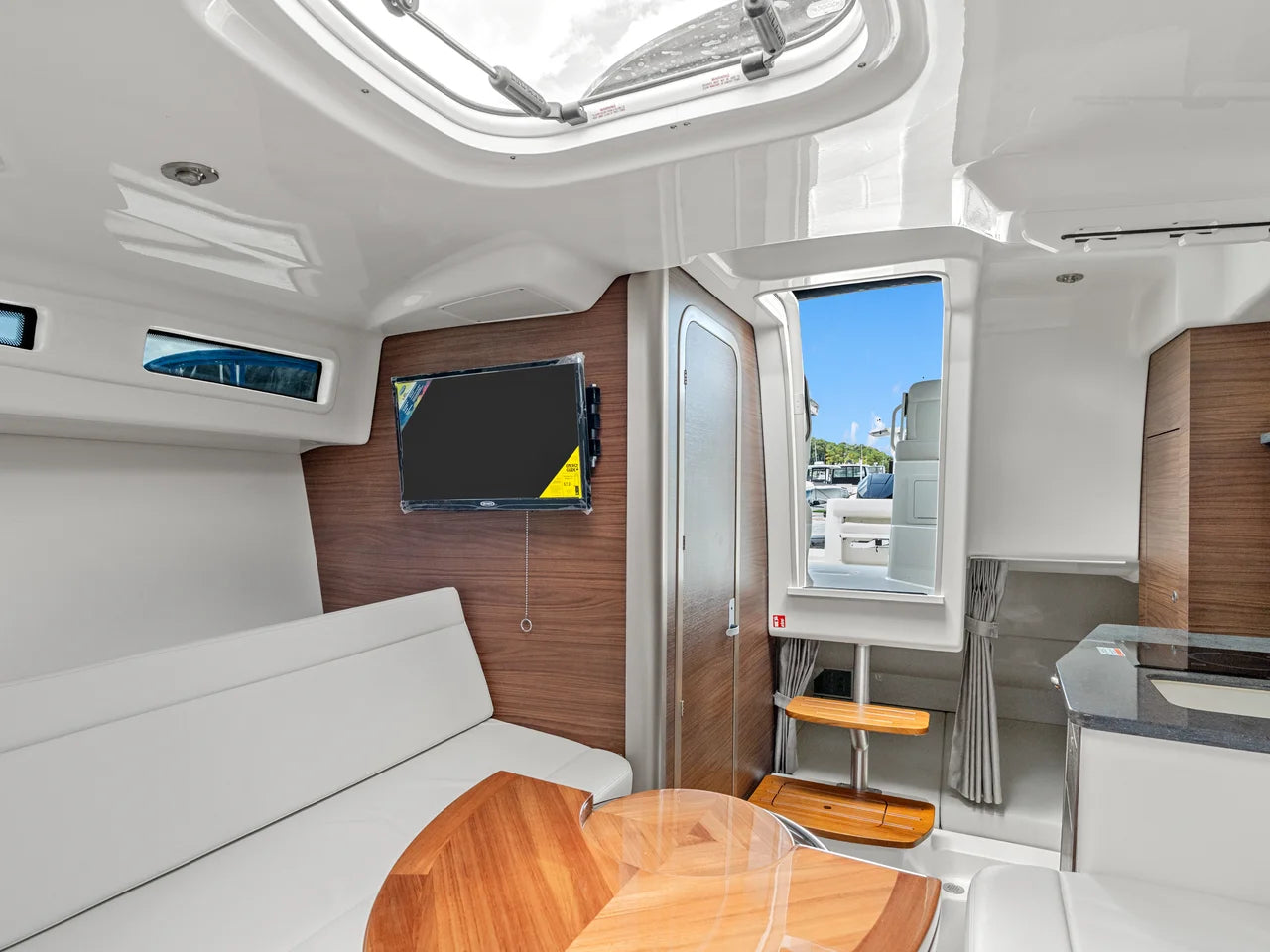 2026 Boston Whaler 325 Conquest 32.0 feet, Quincy, MA #38