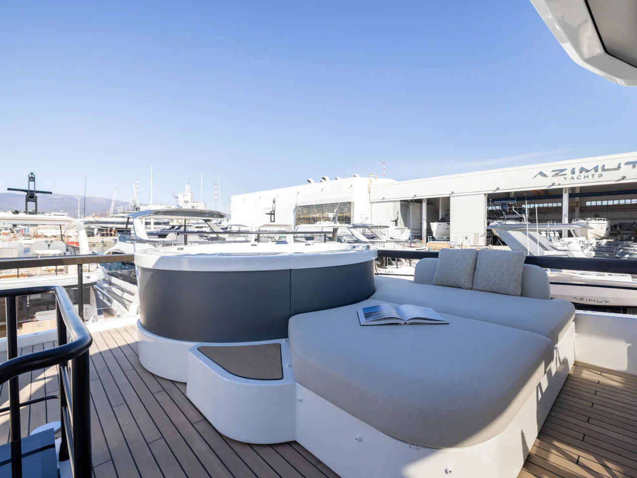 2027 Azimut Fly 82 82.0 feet, Pompano Beach, FL #7