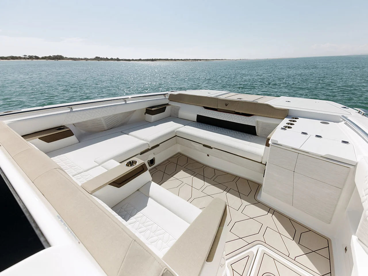 2027 Ducari 37 XIV 37.0 feet, Naples, Florida #15