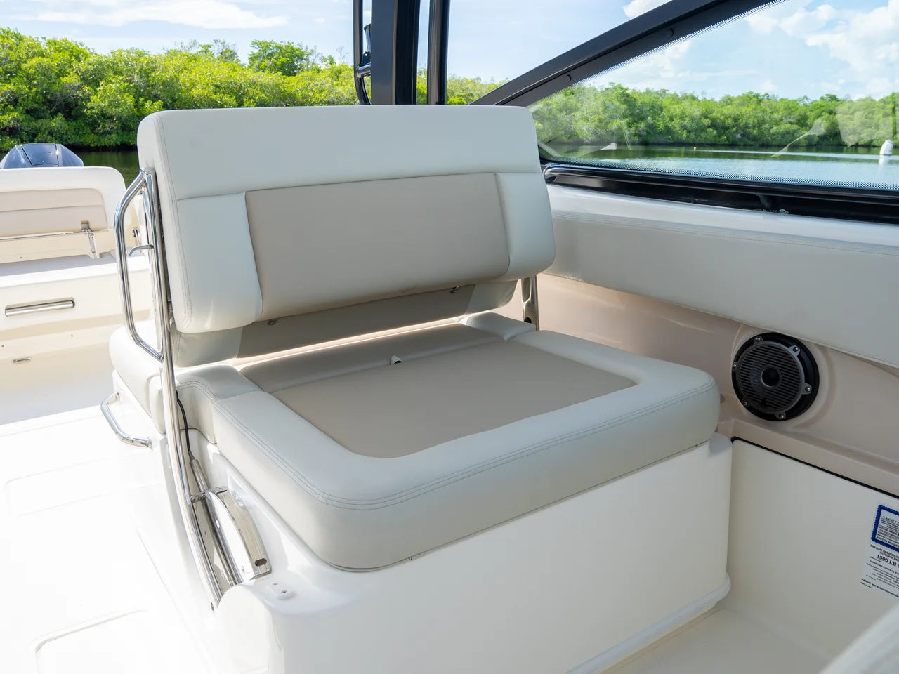 2027 Boston Whaler 280 Vantage 28.0 feet, Fort Myers, FL #14