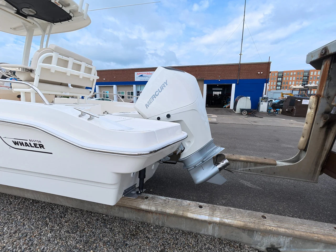 2027 Boston Whaler 220 Dauntless 22.0 feet, Norwalk, Connecticut #5