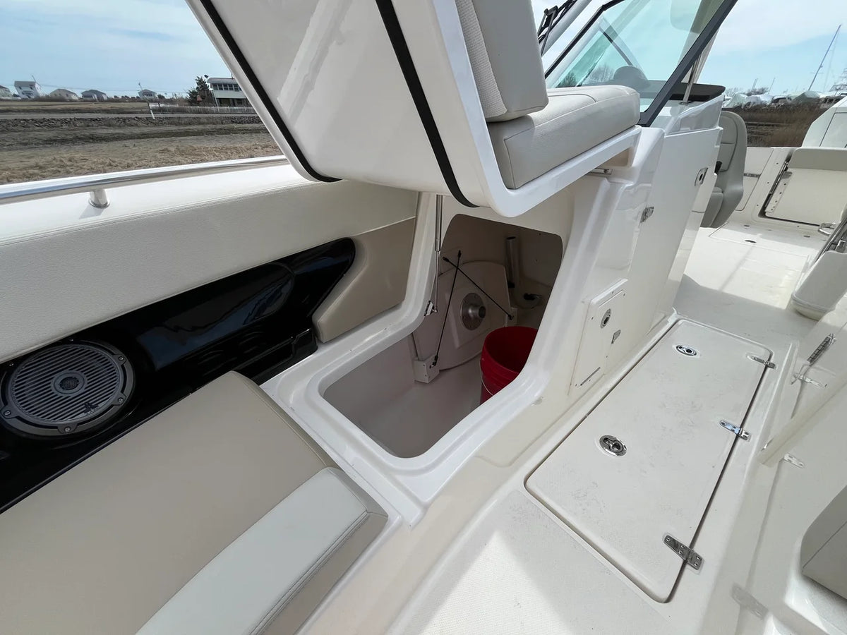 2026 Boston Whaler 240 Vantage 24.0 feet, Westbrook, Connecticut #20