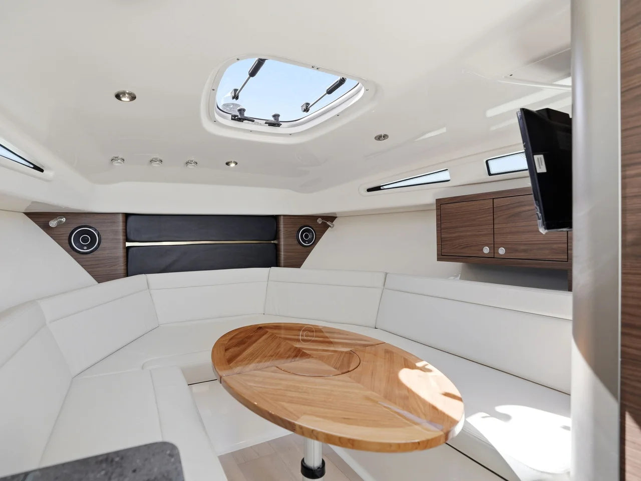 2026 Boston Whaler 325 Conquest 32.0 feet, Quincy, MA #30