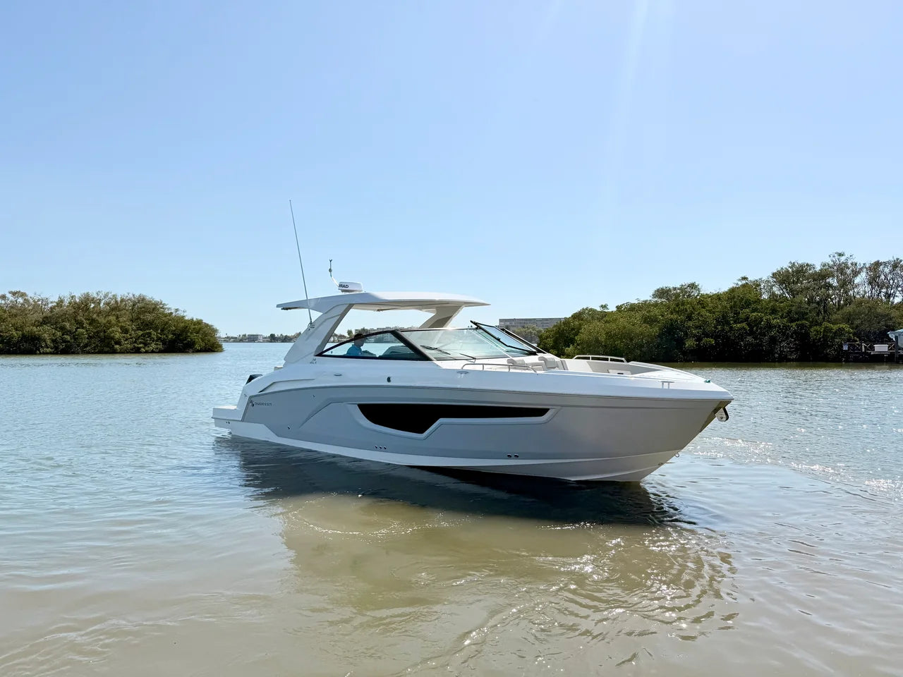 2026 Cruisers Yachts 34 GLS Outboard 34.0 feet, St Petersburg, FL #31