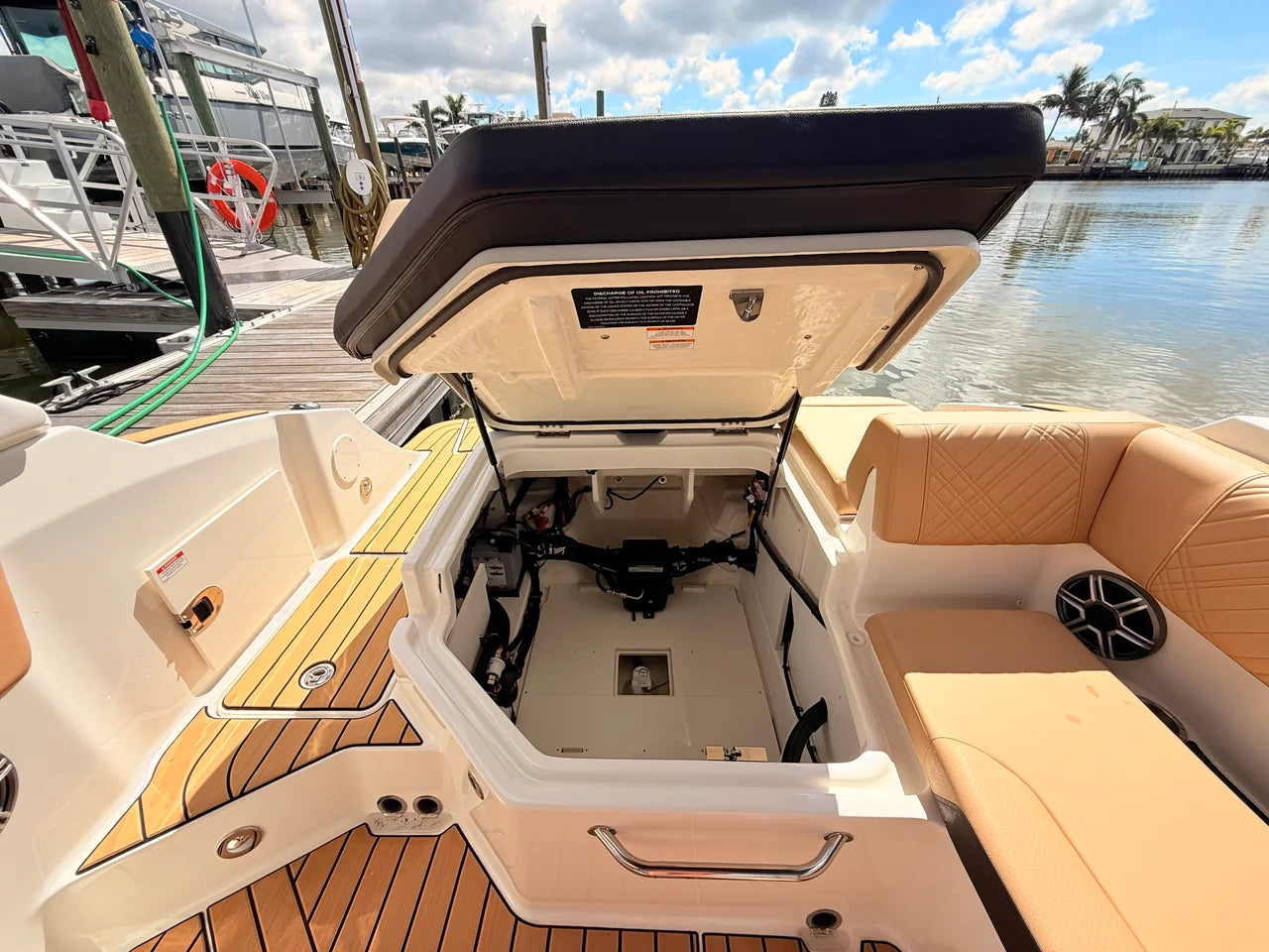 2027 Sea Ray SDX 230 Outboard 23.0 feet, St Petersburg, FL #26