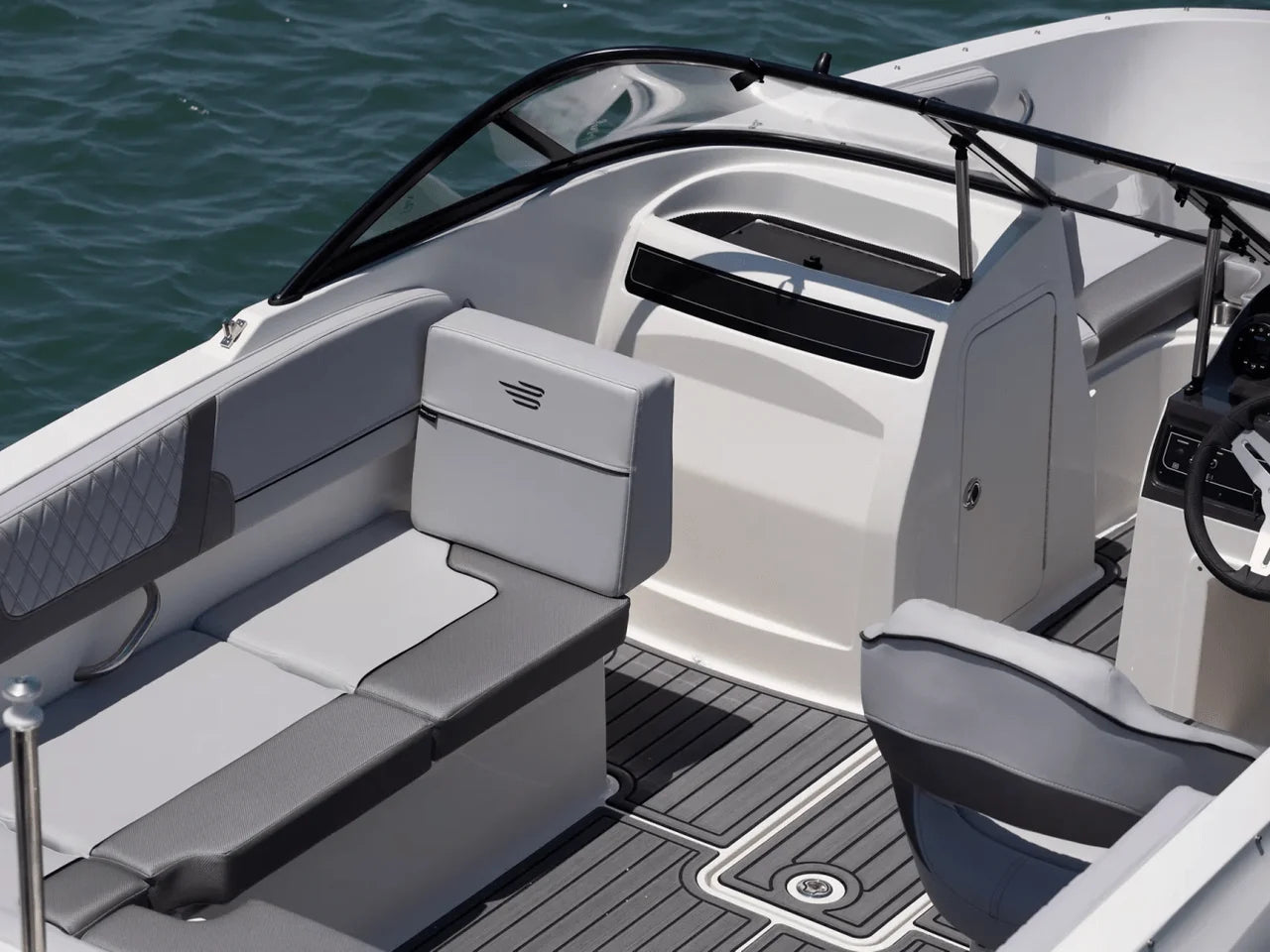 2025 Bayliner VR4 Outboard 19.0 feet, Inuvik, Northwest Territories #6