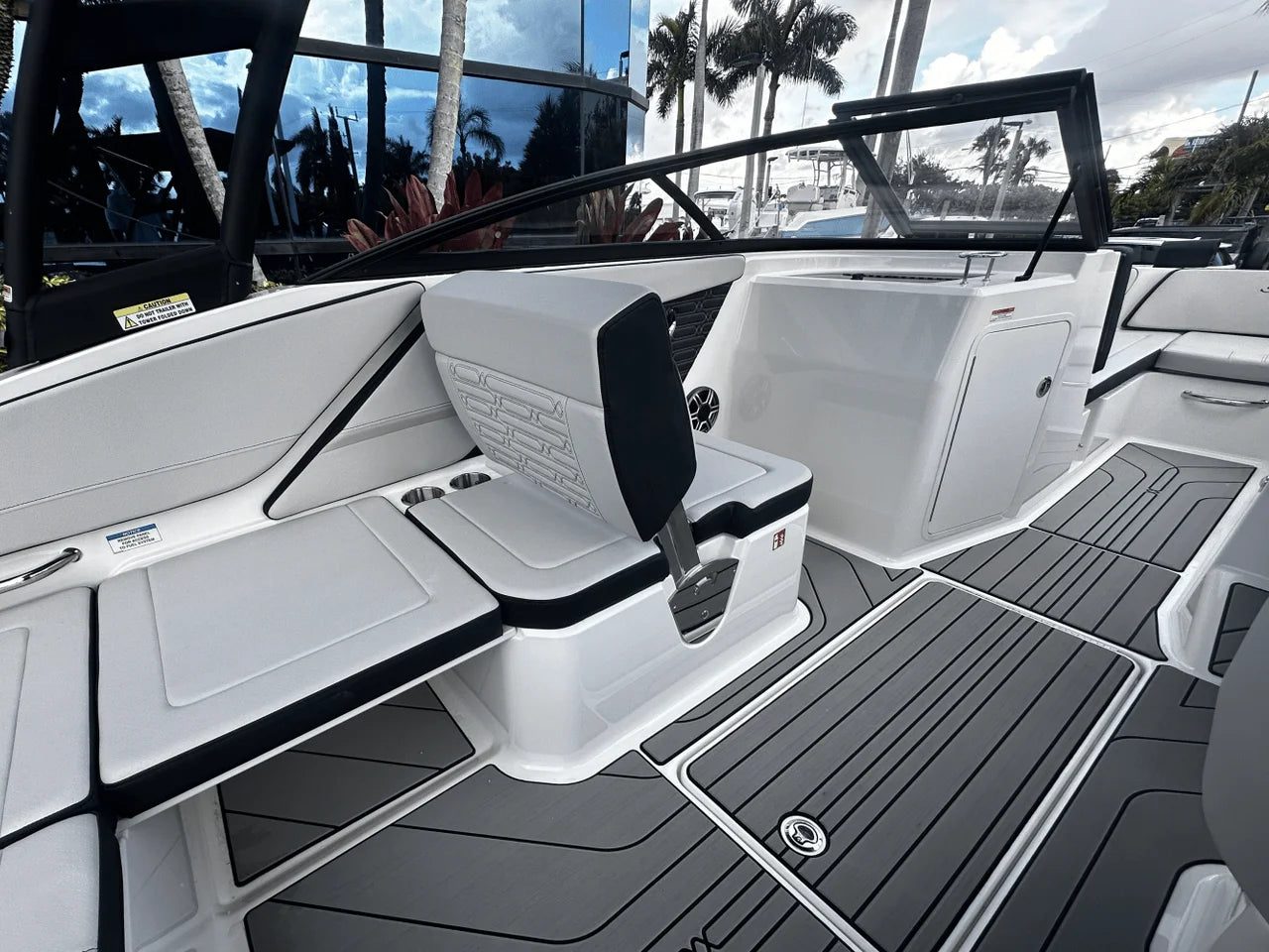 2026 Sea Ray SPX 210 Outboard 21.0 feet, Pompano Beach, Florida #12