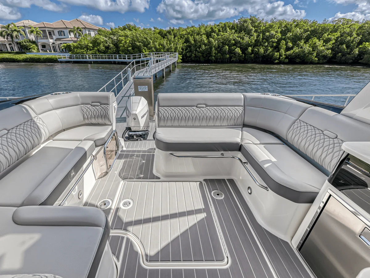 2022 Sea Ray 370 SUNDANCER OUTBOARD 37.0 feet, Highland Beach, FL, FL #67