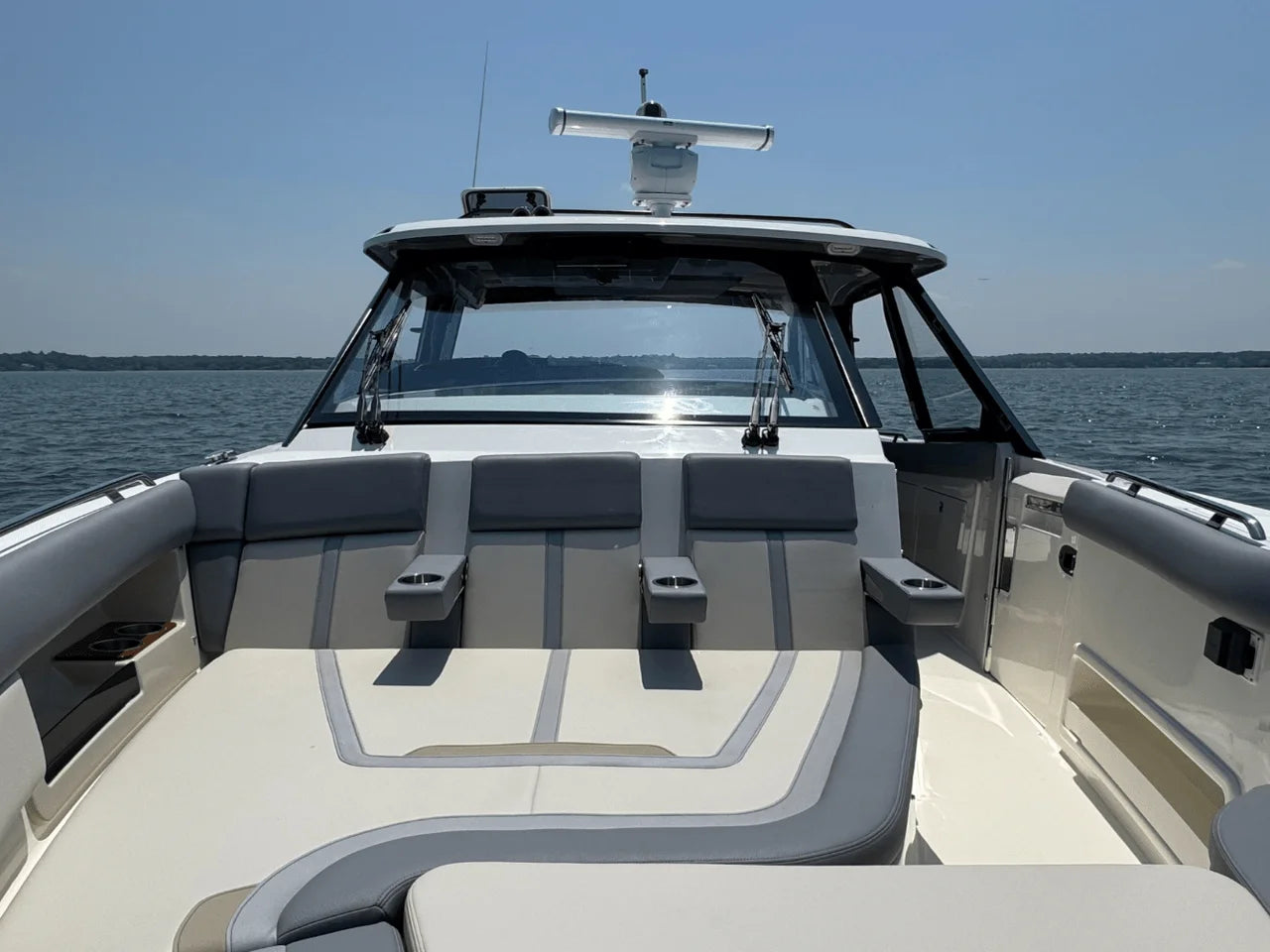 2025 Boston Whaler 380 Realm 38.0 feet, Huntington, NY #73