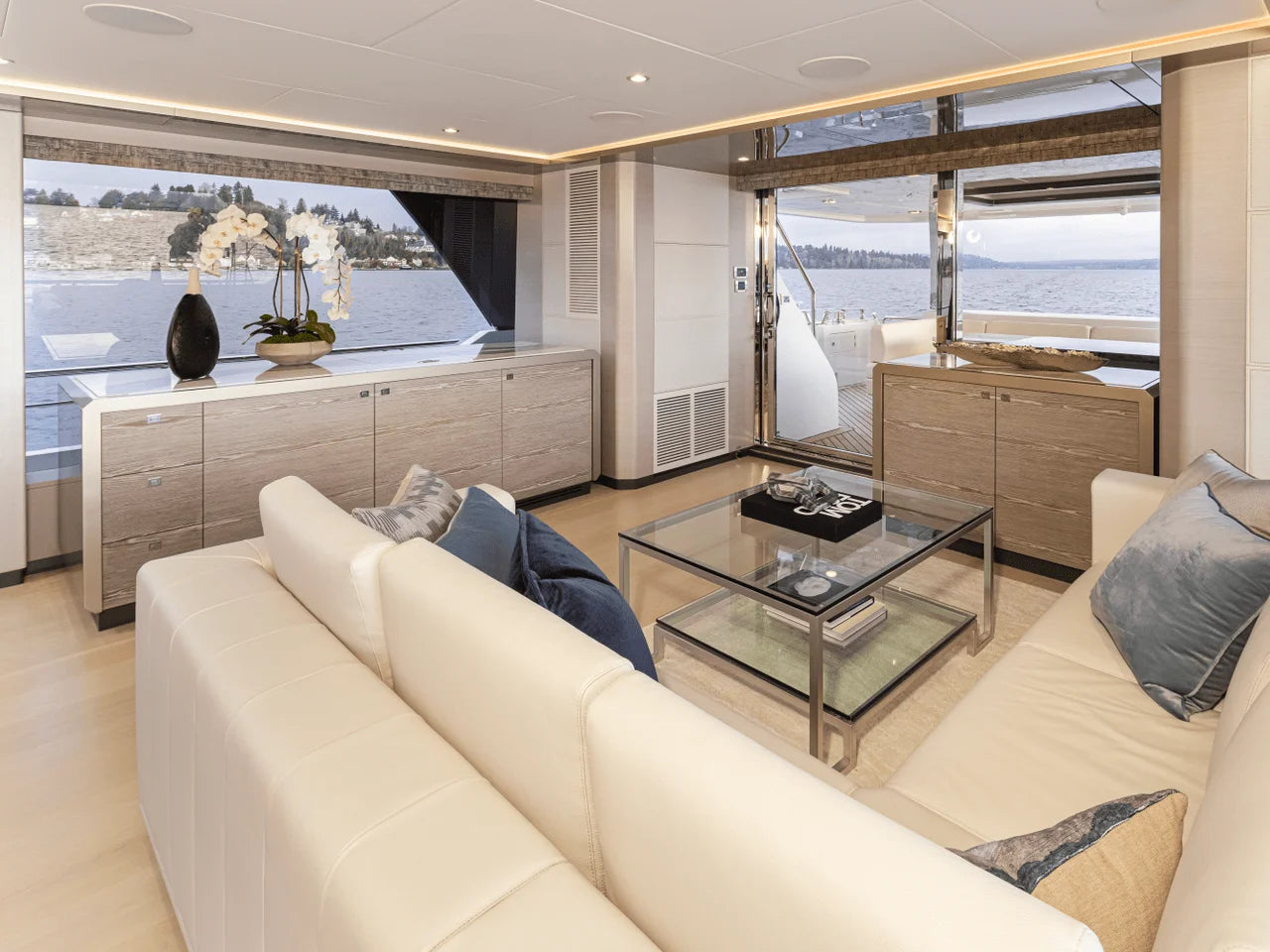 2025 Ocean Alexander 27R 88.0 feet, Pompano Beach, FL #92