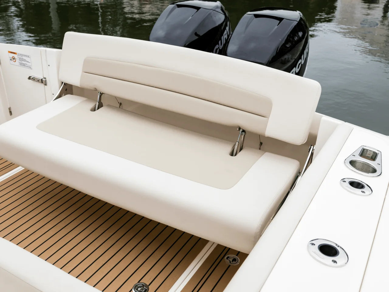 2024 Boston Whaler 320 Vantage 32.0 feet, Norwalk, Connecticut #51