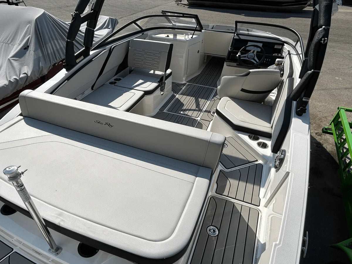 2025 Sea Ray SPX 210 Outboard 21.0 feet, Osage Beach, MO #14