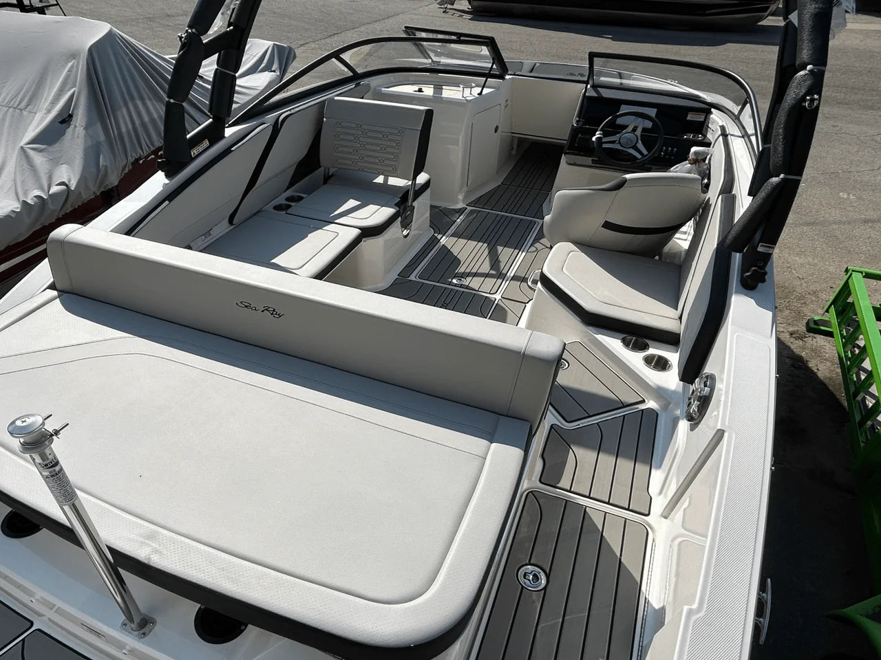 2025 Sea Ray SPX 210 Outboard 21.0 feet, Osage Beach, MO #14