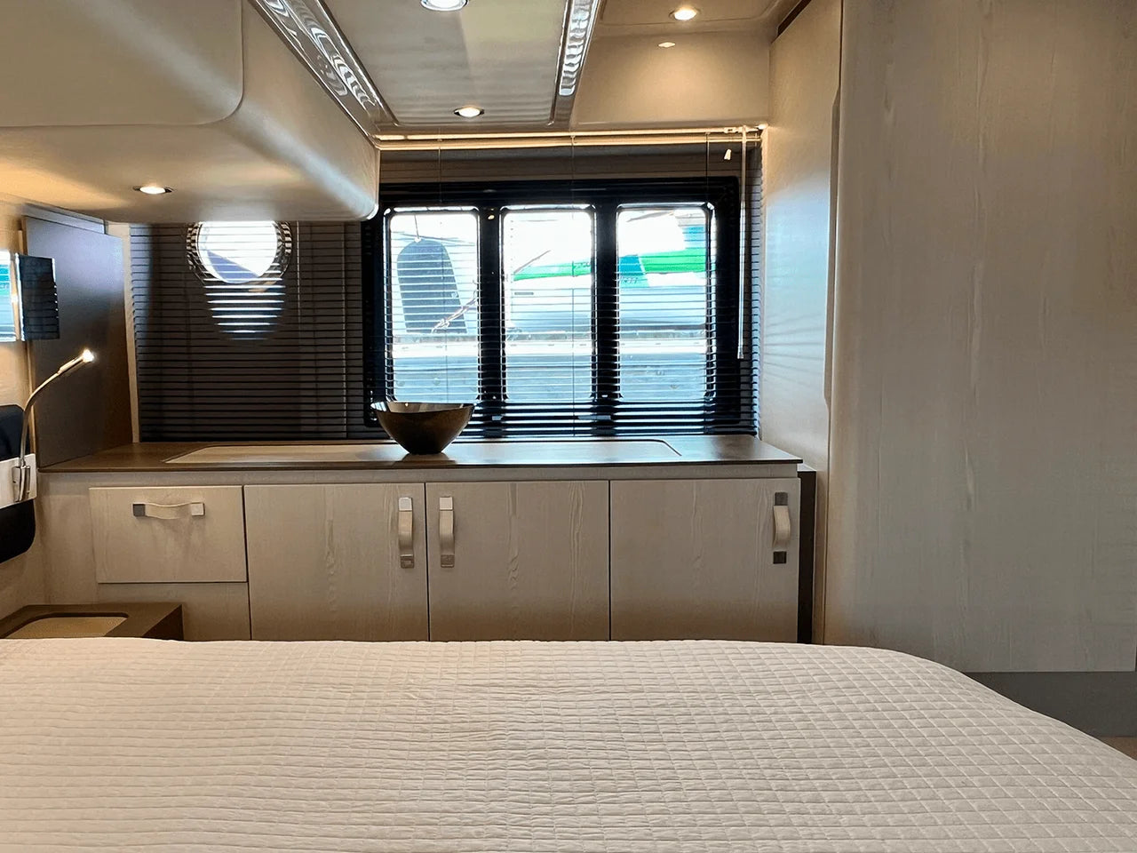 2019 Azimut 50 FLYBRIDGE 50.0 feet, Huntington, NY #76