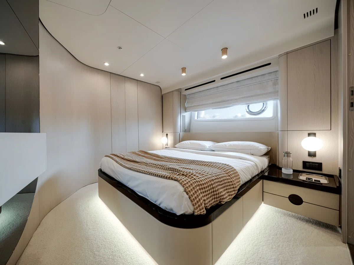 2026 Azimut Fly 78 78.0 feet, Dania Beach, Florida #51