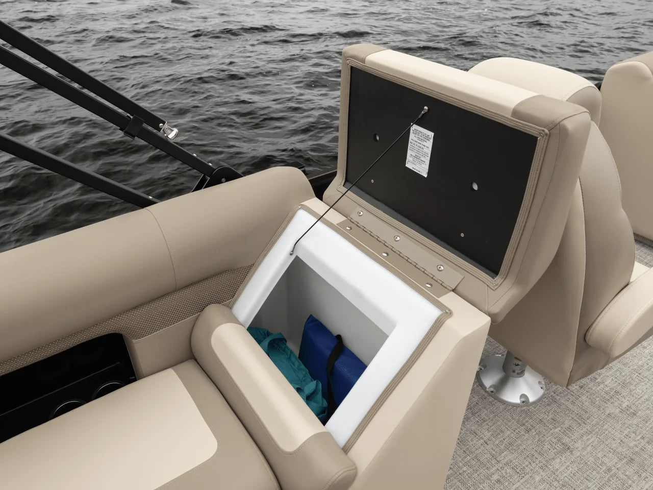 2026 Premier 250 Solaris 25.0 feet, Inuvik, Northwest Territories #15