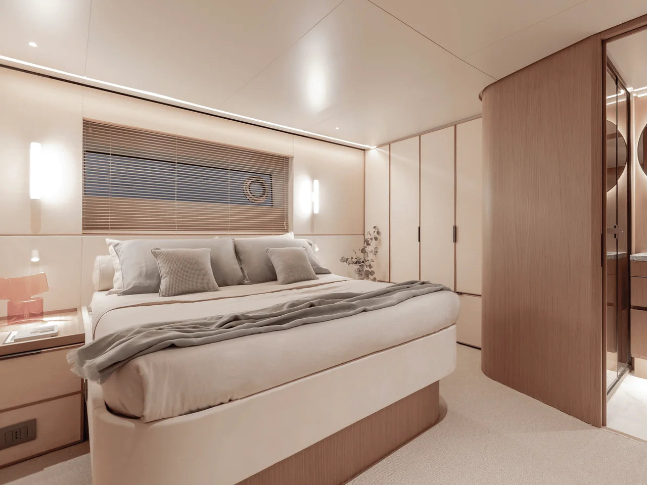 2026 Azimut Seadeck 7 71.0 feet, Inuvik, Northwest Territories #9