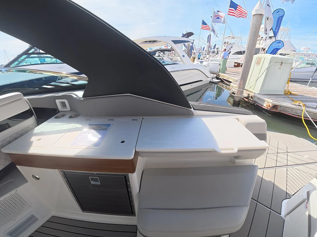 2027 Sea Ray SLX 360 Outboard 36.0 feet, Somers Point, New Jersey #15