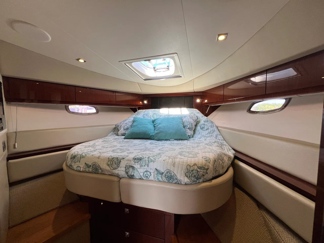 2015 Sea Ray 410 Sundancer 41.0 feet, Huntington, NY #79