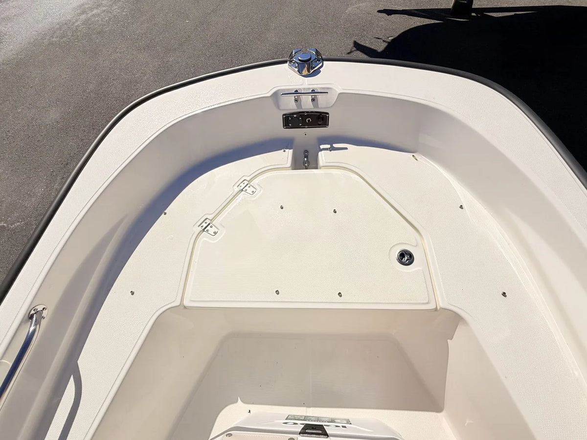 2027 Boston Whaler 150 Montauk 15.0 feet, St Petersburg, FL #34