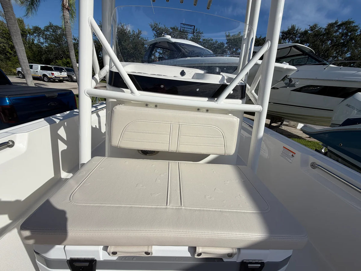 2027 Boston Whaler 190 Montauk 19.0 feet, Stuart, Florida #22