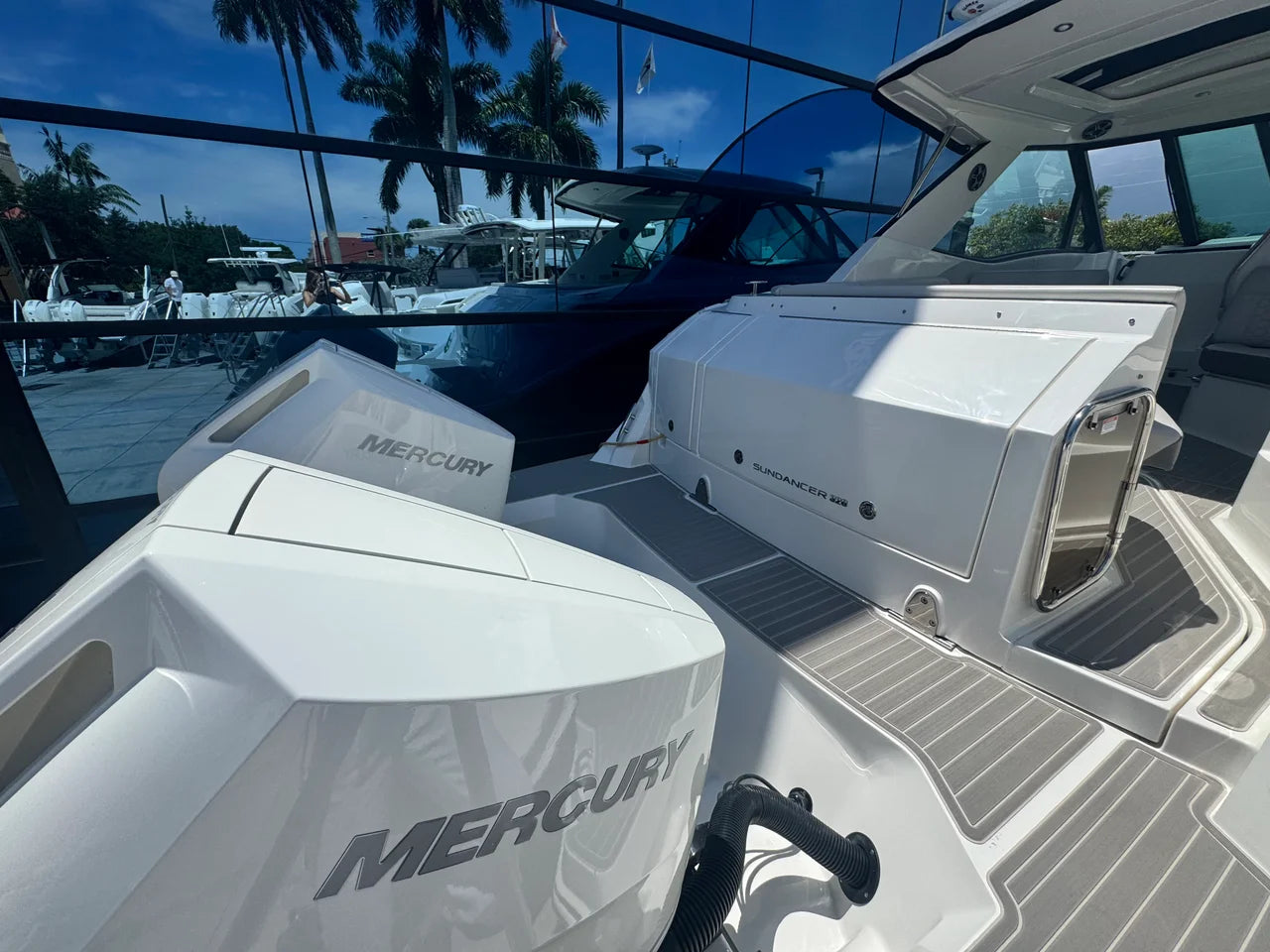 2027 Sea Ray Sundancer 320 Outboard 32.0 feet, Pompano Beach, Florida #4