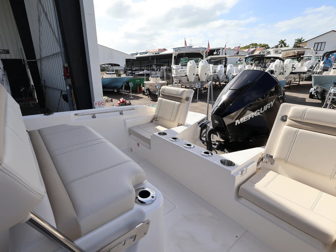 2026 Boston Whaler 220 Dauntless 22.0 feet, Naples, Florida #11