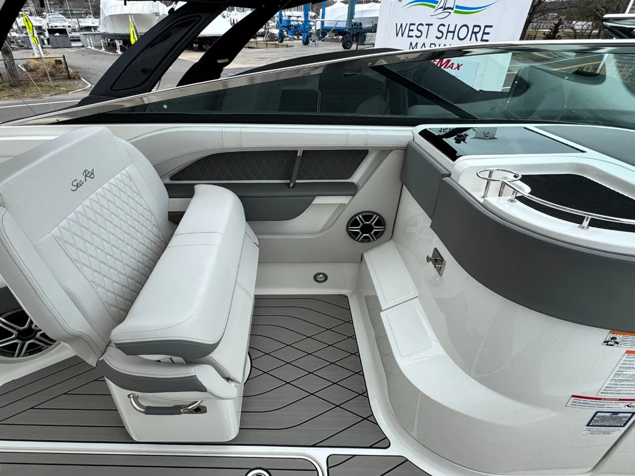 2026 Sea Ray SLX 310 Outboard 31.0 feet, Huntington, NY #35