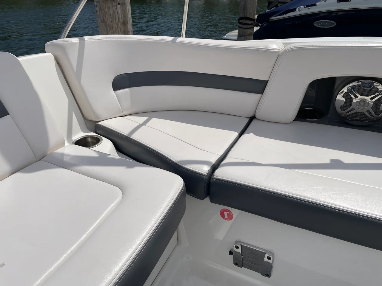 2016 Chaparral 264 SUNSETA 26.0 feet, Excelsior, Minnesota #31