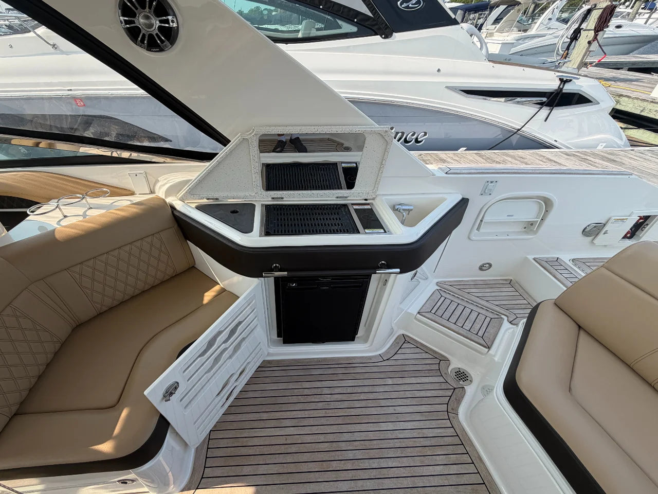 2020 Sea Ray 310 SLX OB 31.0 feet, Huntington, NY #13