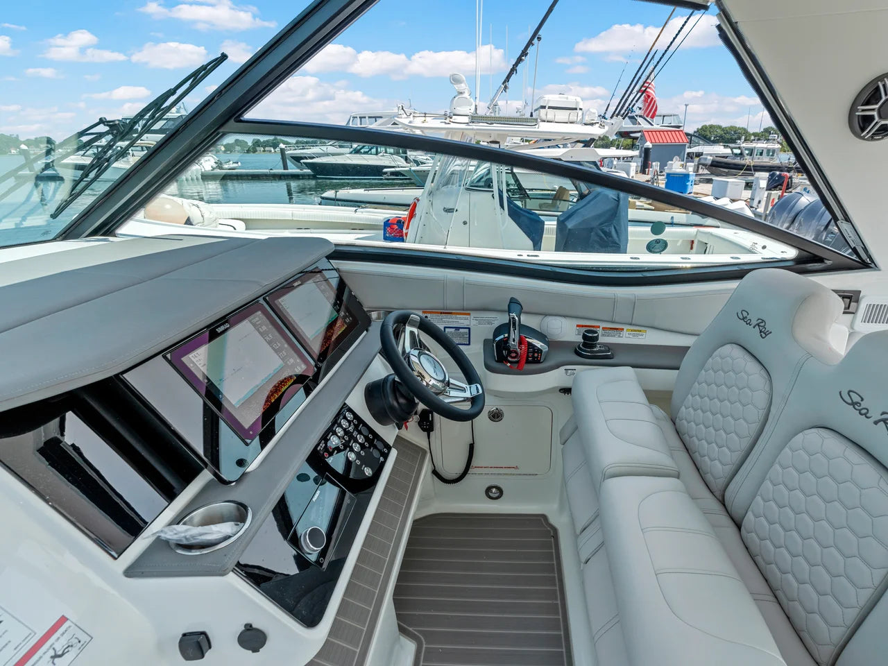 2027 Sea Ray Sundancer 320 Outboard 32.0 feet, Quincy, MA #18