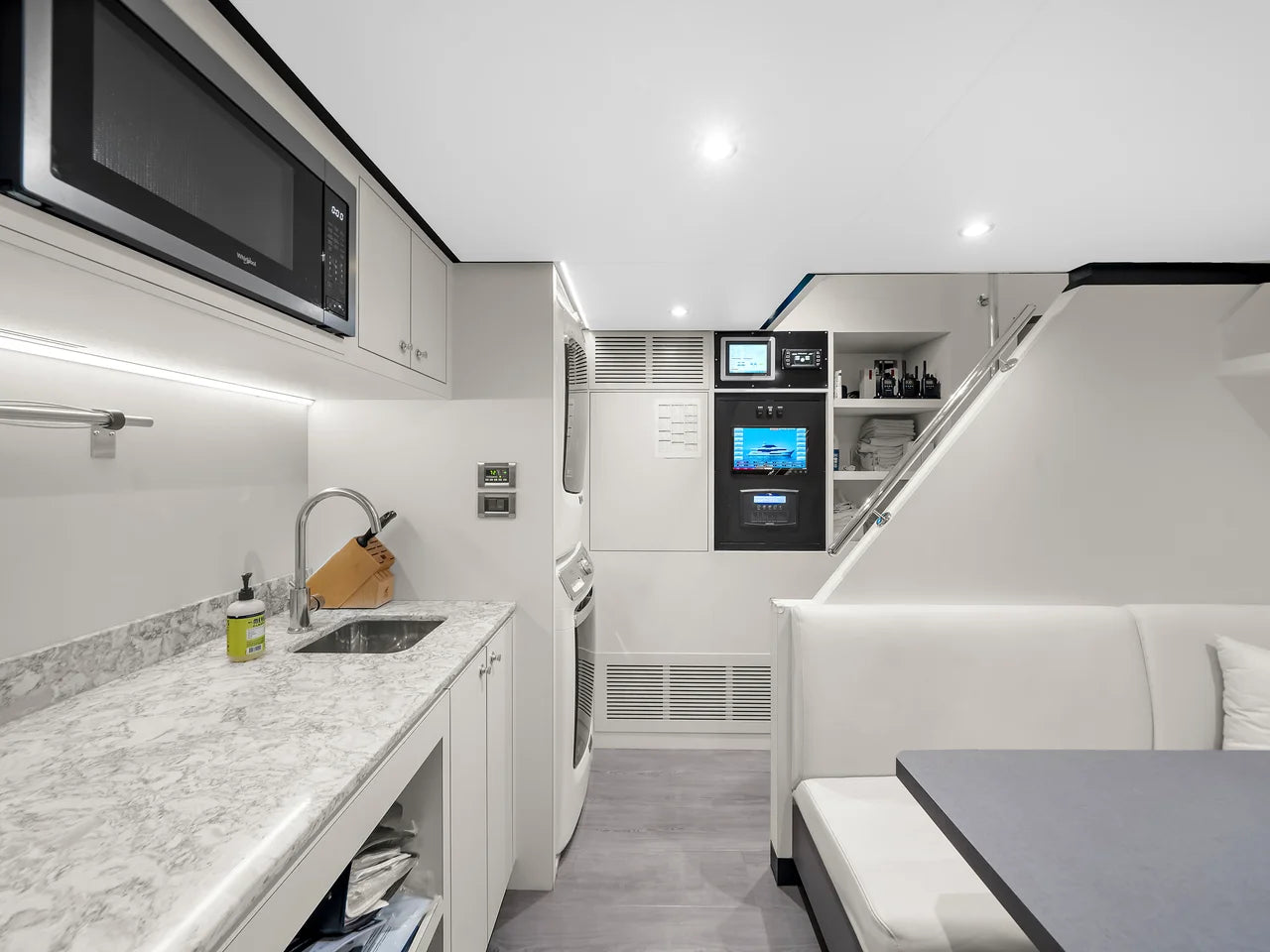 2024 Ocean Alexander 32L 106.0 feet, Miami, FL #55