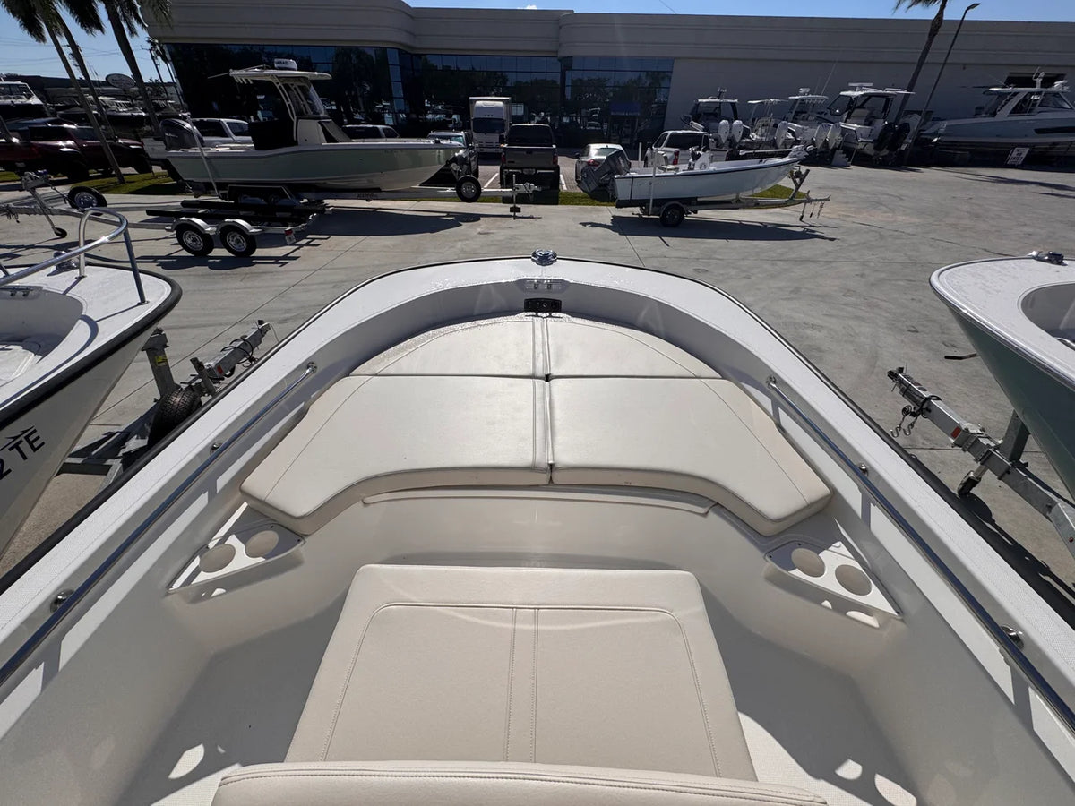 2026 Boston Whaler 190 Montauk 19.0 feet, Stuart, Florida #14