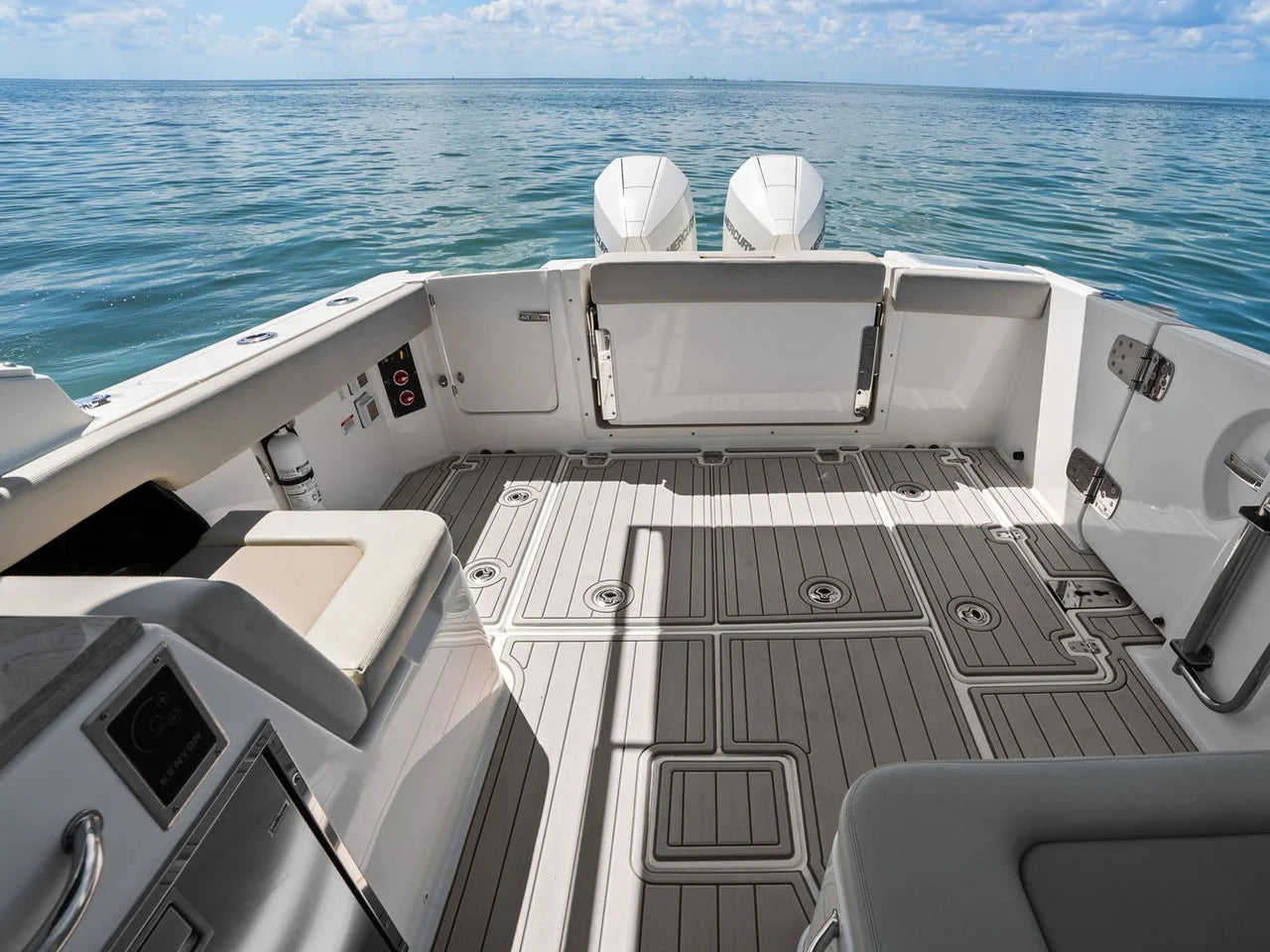 2022 Boston Whaler 280 VANTAGE 28.0 feet, St Petersburg, FL #52