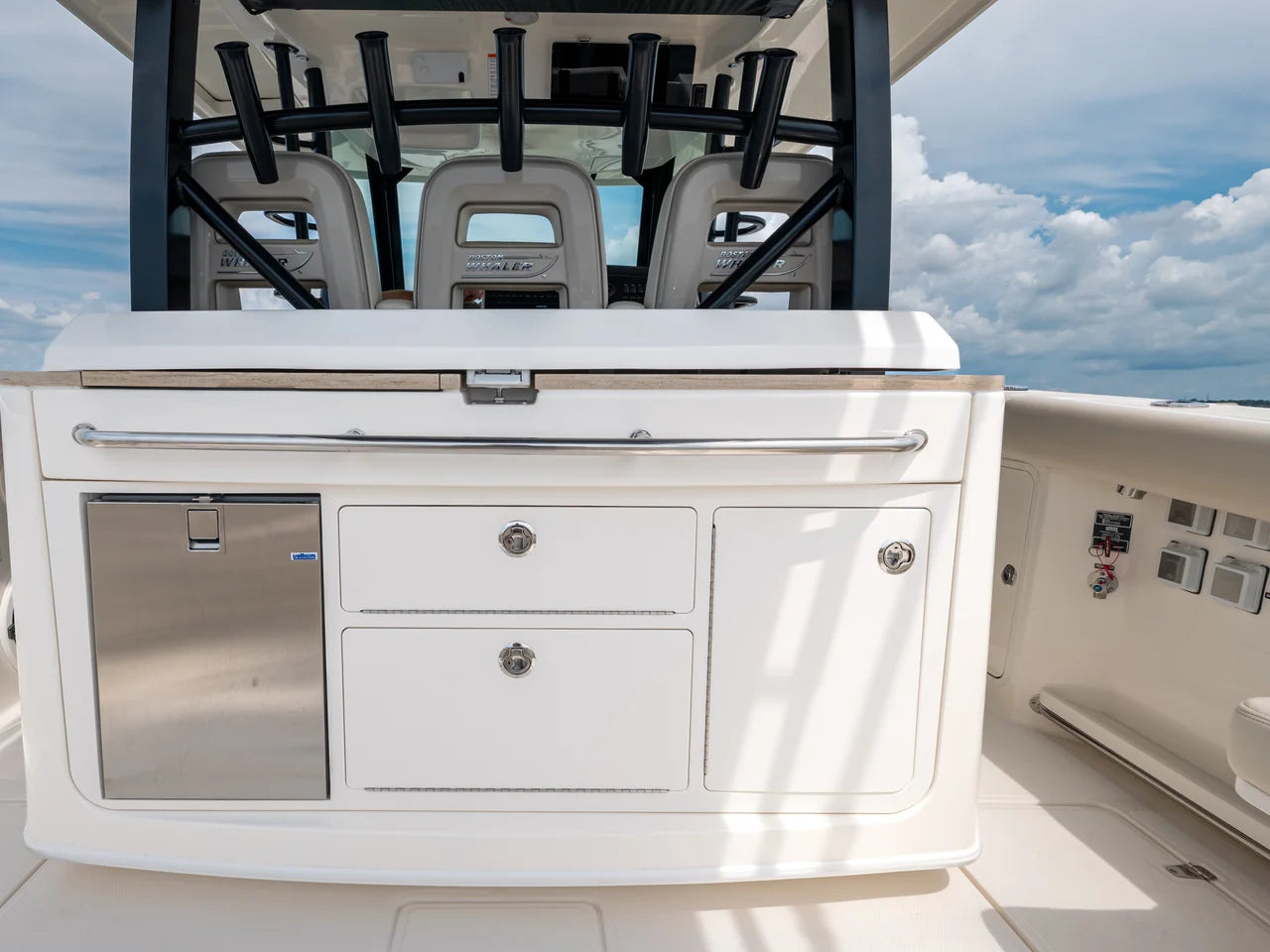 2027 Boston Whaler 380 Outrage 38.0 feet, Pensacola, Florida #44