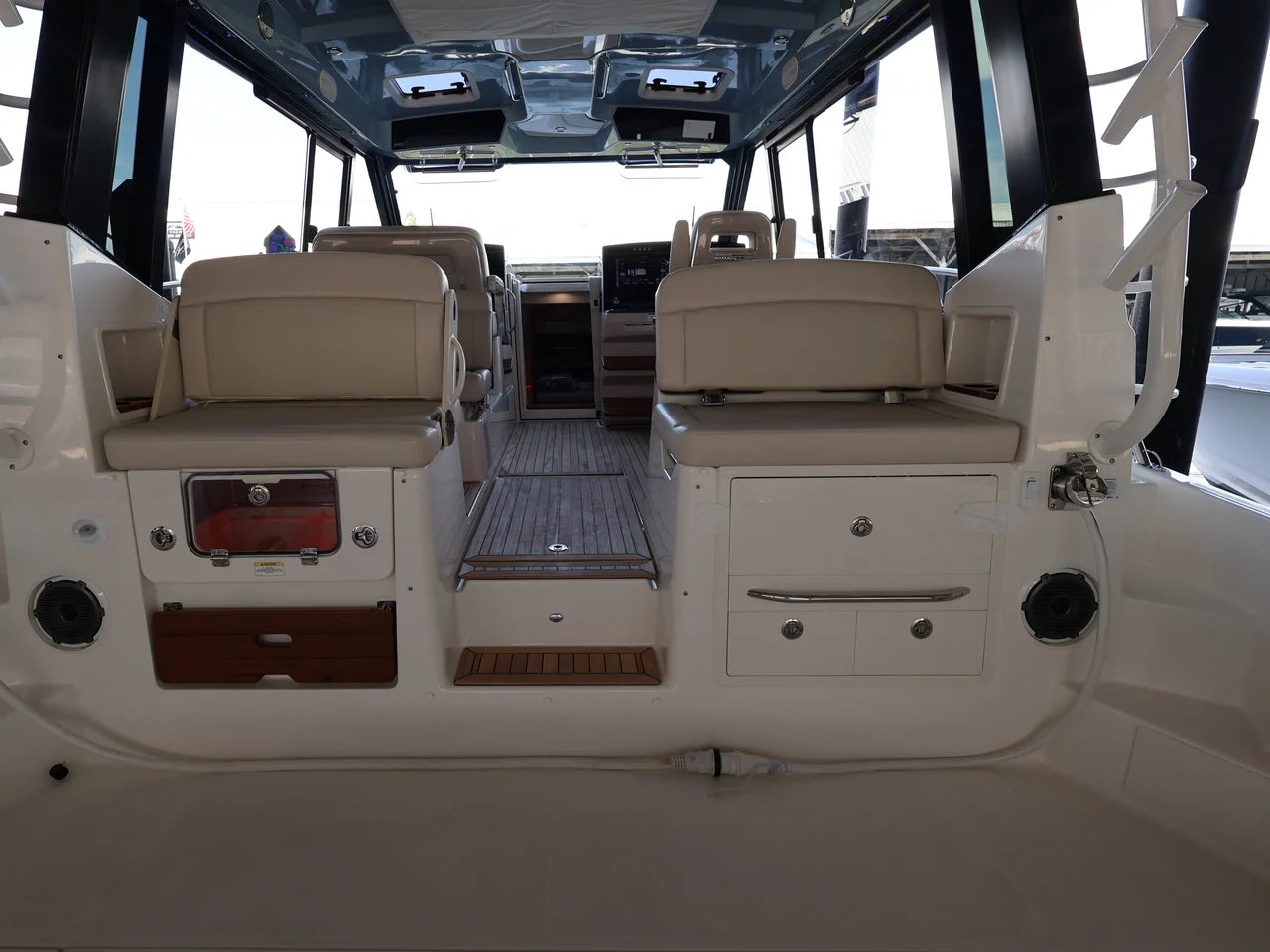 2026 Boston Whaler 405 Conquest 40.0 feet, Naples, Florida #26