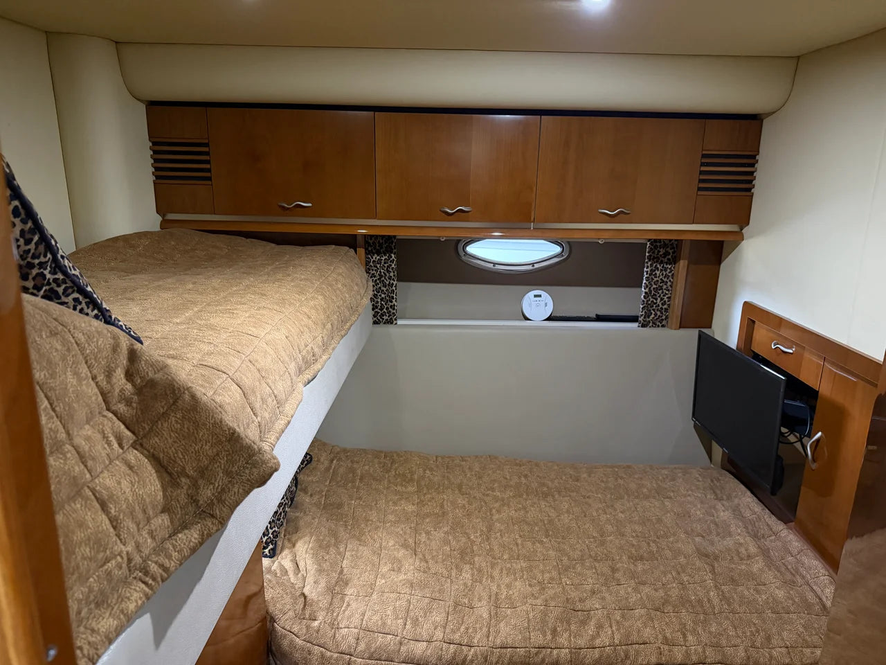 2005 Sea Ray 550 SEDAN BRIDGE 58.0 feet, Lake Ozark, MO #36
