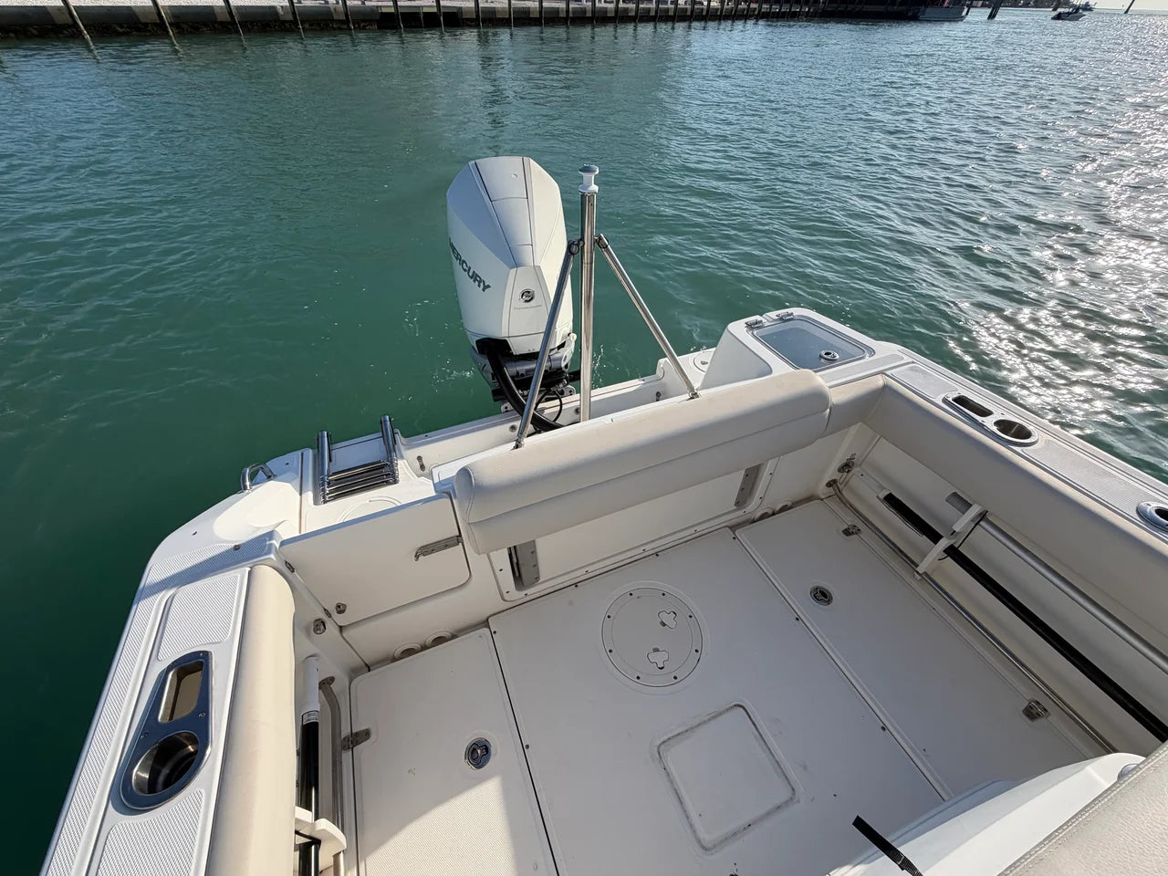2021 Boston Whaler 230 OUTRAGE 23.0 feet, Sarasota, FL #12