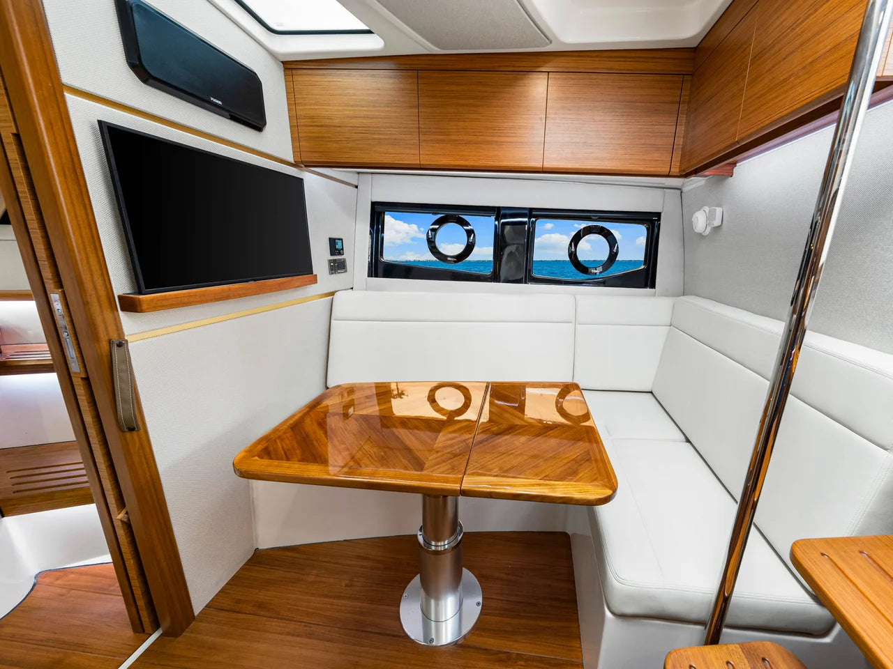2026 Boston Whaler 405 Conquest 40.0 feet, Clearwater, Florida #80