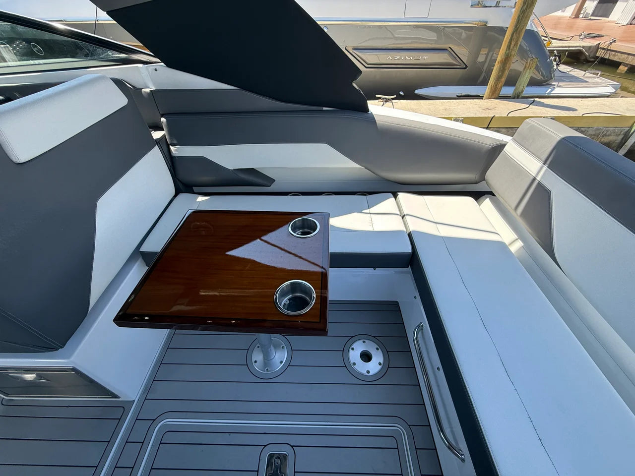 2022 Cruisers Yachts 34 GLS Outboard 34.0 feet, Miami, FL #44