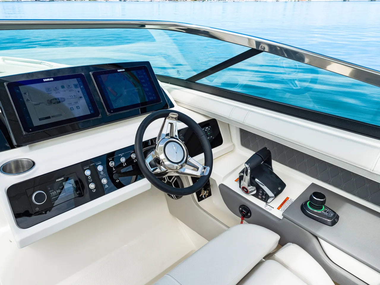 2026 Sea Ray SLX 310 Outboard 31.0 feet, St Petersburg, FL #38