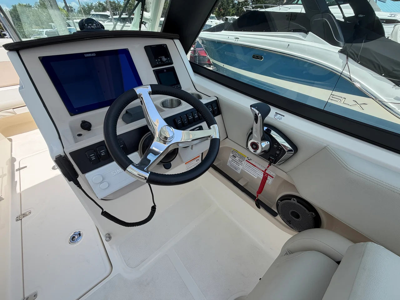 2027 Boston Whaler 240 Vantage 24.0 feet, Stuart, Florida #27